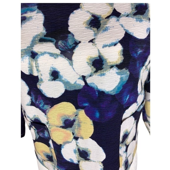 Wear & Flair Floral Print Blouse NWOT - Picture 6 of 7